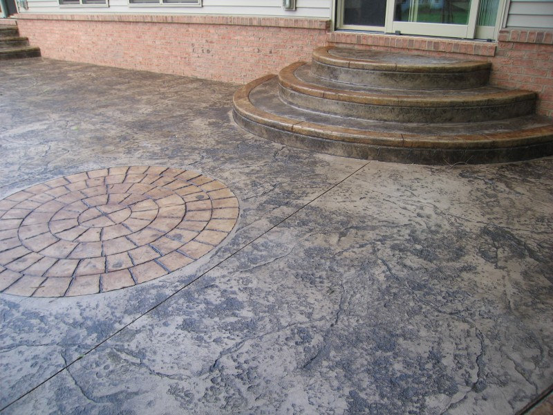 Rounded Steps off Sliding Glass Door Rolland Cement